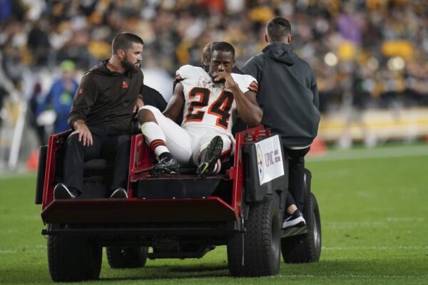 Browns star Nick Chubb’s Season Ends with Serious Knee Injury